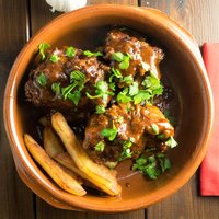 Rabo de Toro: Spanish Oxtail